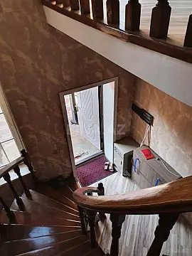 Satılır 5 otaqlı həyət evi 130 m²