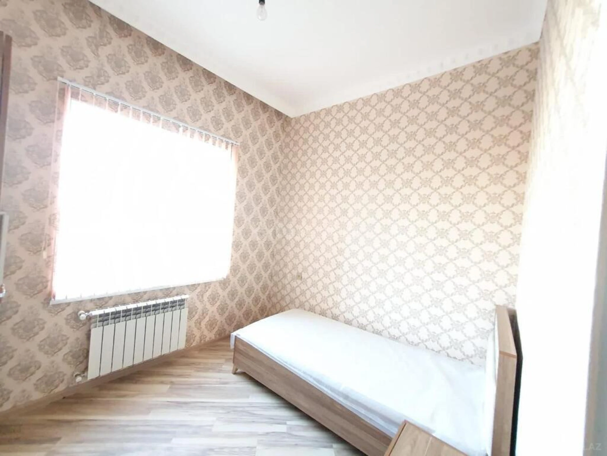 Satılır 5 otaqlı həyət evi 130 m²