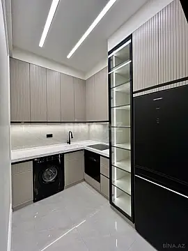 Kirayə verilir 2 otaqlı mənzil 67 m²