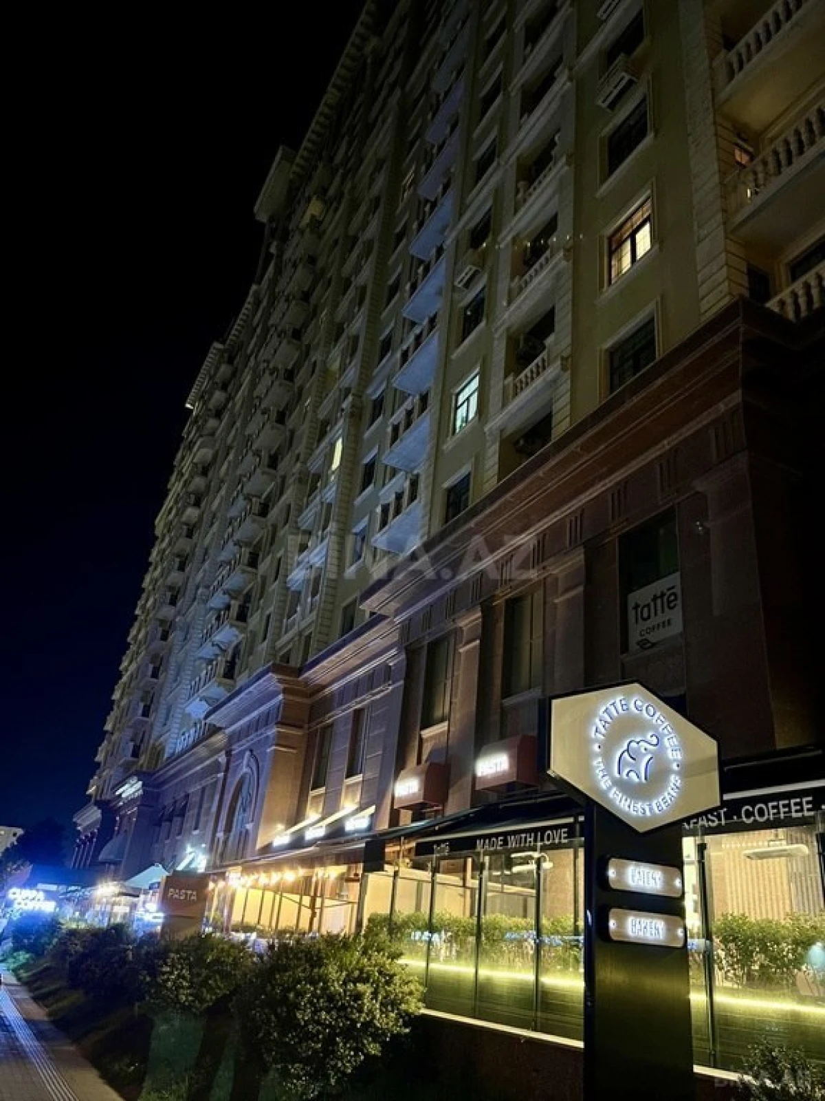 Kirayə verilir 2 otaqlı mənzil 67 m²