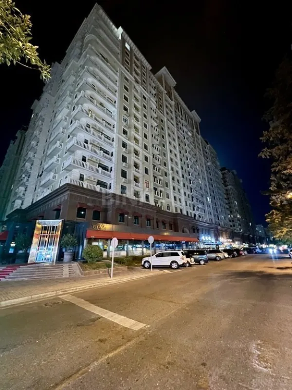 Kirayə verilir 2 otaqlı mənzil 67 m²