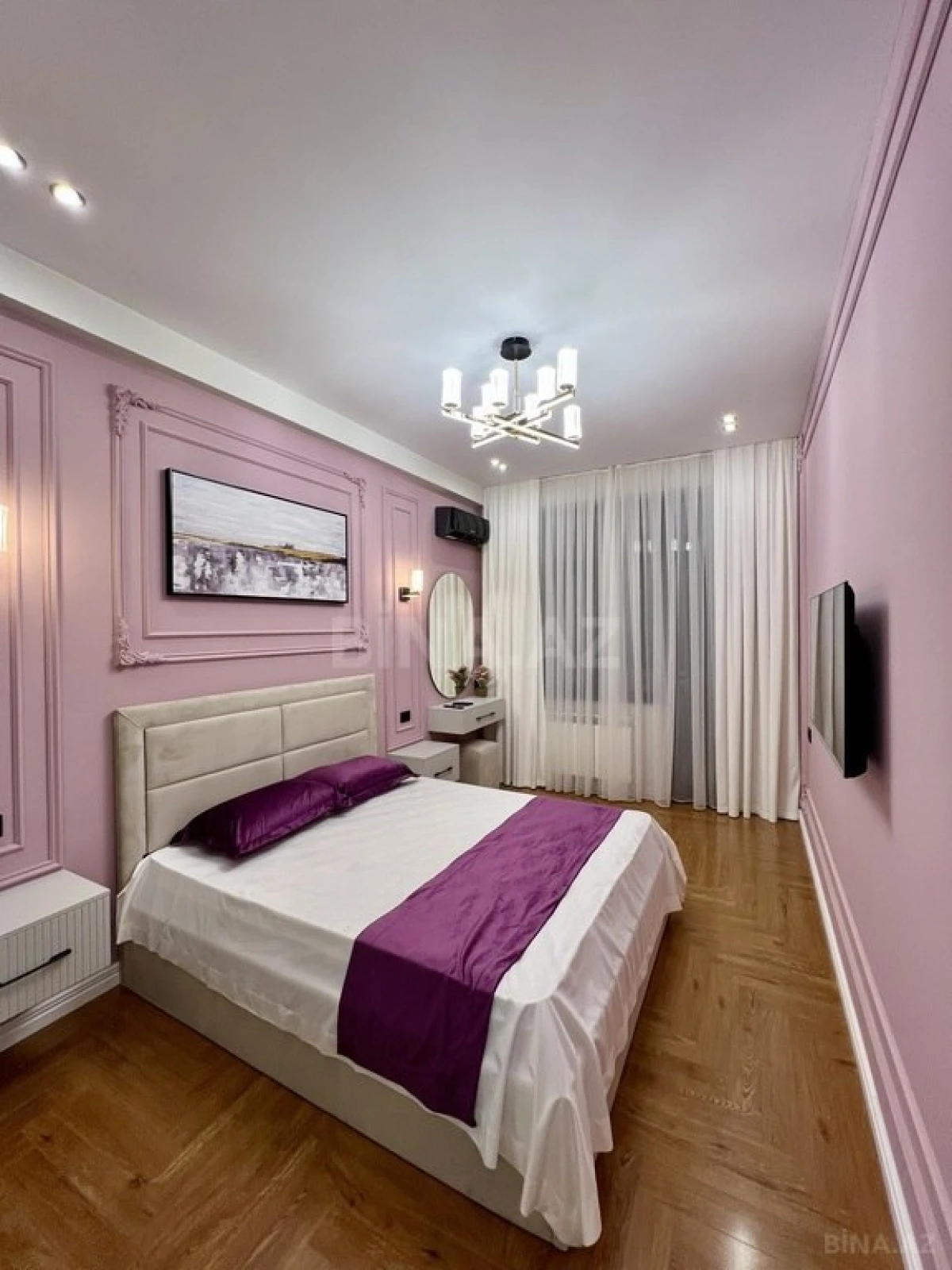 Kirayə verilir 2 otaqlı mənzil 67 m²