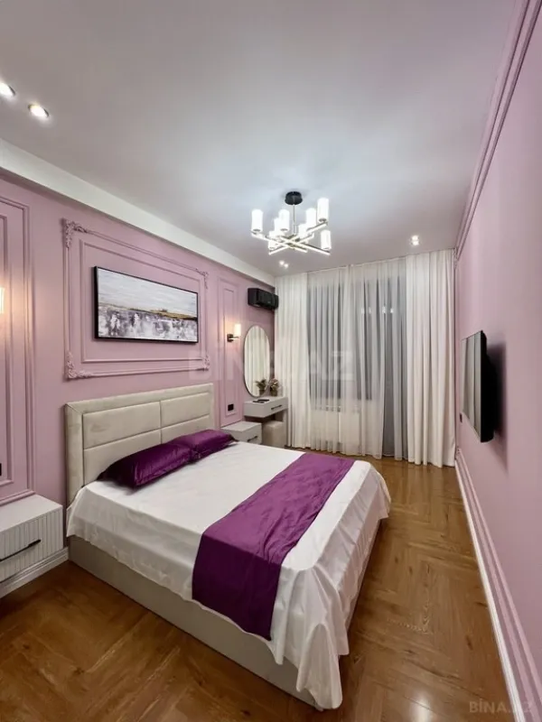 Kirayə verilir 2 otaqlı mənzil 67 m²