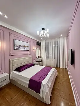 Kirayə verilir 2 otaqlı mənzil 67 m²