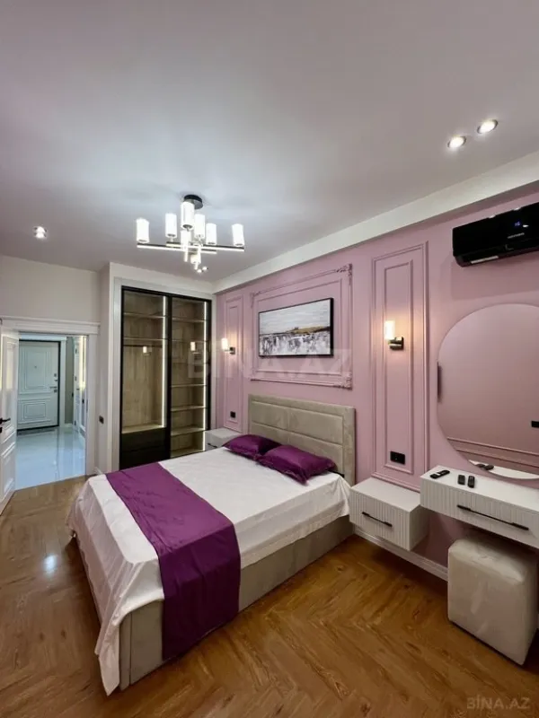 Kirayə verilir 2 otaqlı mənzil 67 m²