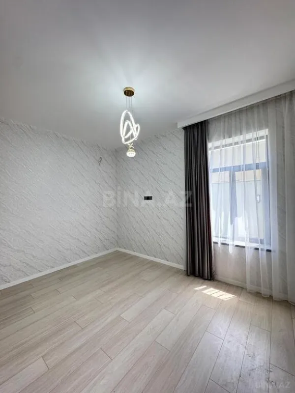 Satılır 4 otaqlı həyət evi 140 m²