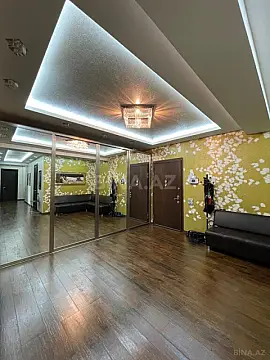 Satılır 4 otaqlı mənzil 260.5 m²