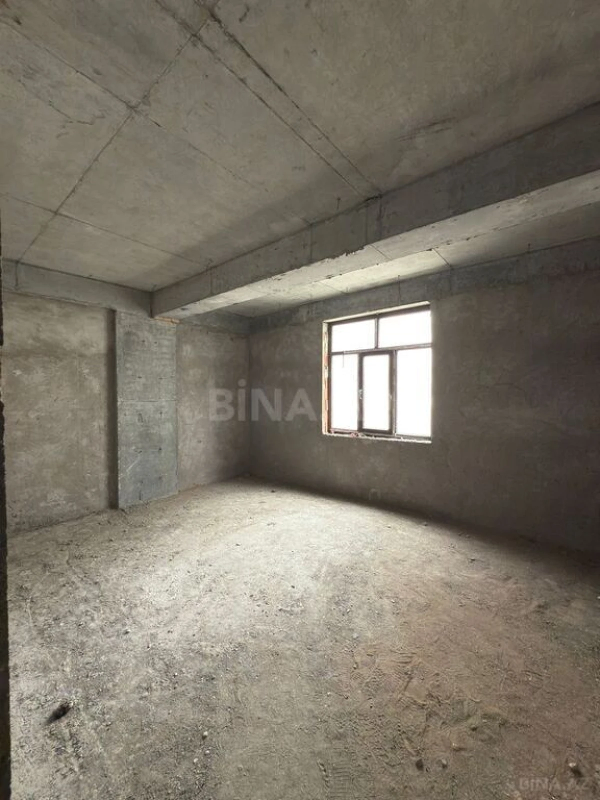 Satılır 3 otaqlı mənzil 155.5 m²