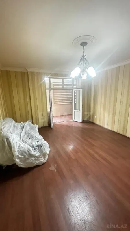 Kirayə verilir 3 otaqlı ofis 70 m²