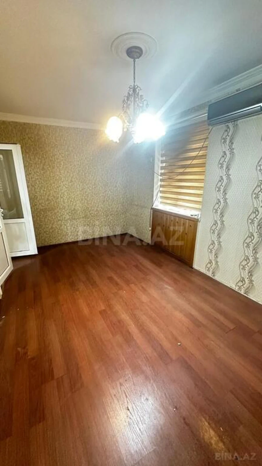 Kirayə verilir 3 otaqlı ofis 70 m²