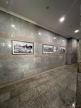 Satılır 4 otaqlı mənzil 180 m²