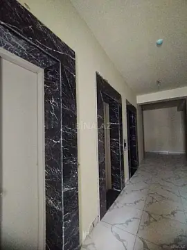 Satılır 4 otaqlı mənzil 193 m²