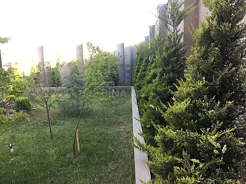 Satılır torpaq sahəsi 8 m²