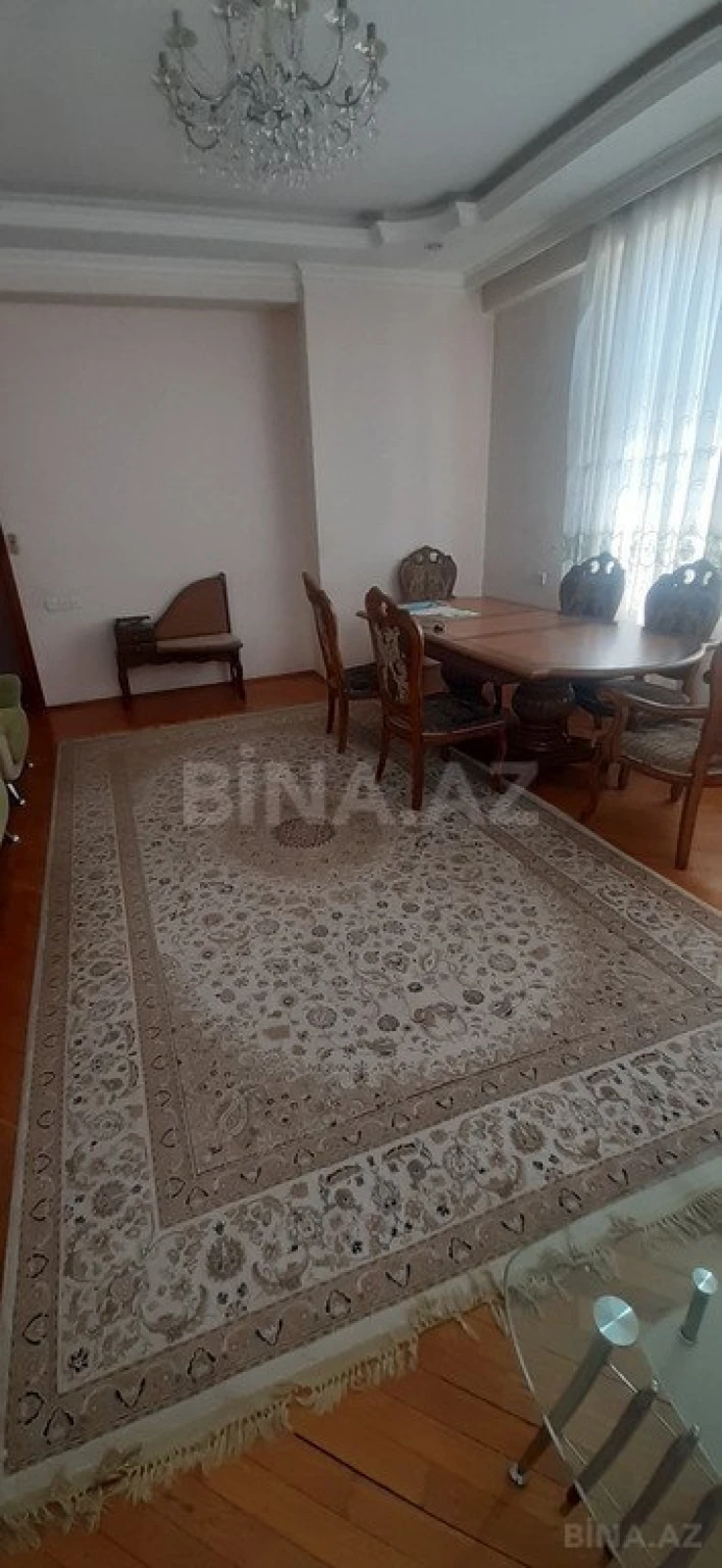 Satılır 3 otaqlı mənzil 110 m²