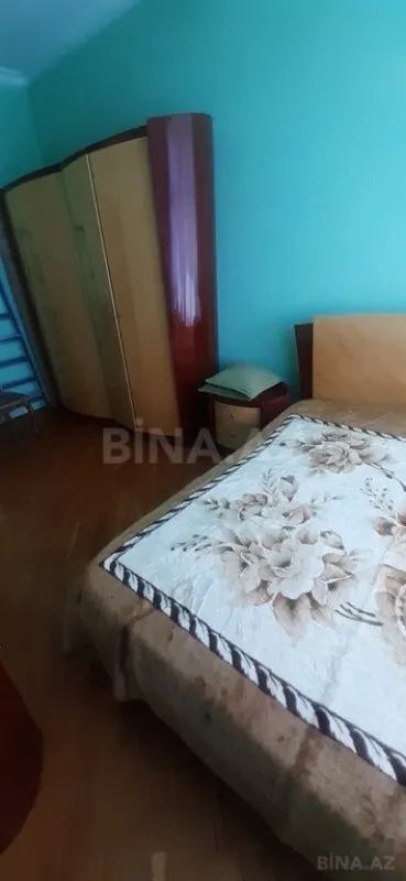 Satılır 3 otaqlı mənzil 110 m²