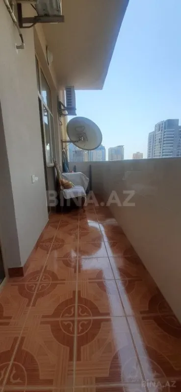 Satılır 3 otaqlı mənzil 110 m²