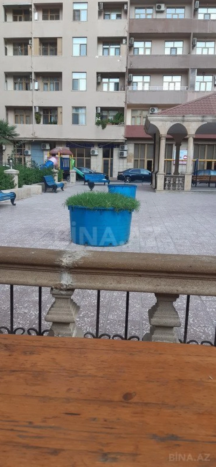 Satılır 3 otaqlı mənzil 110 m²