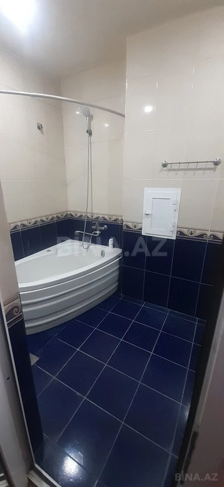 Satılır 3 otaqlı mənzil 110 m²
