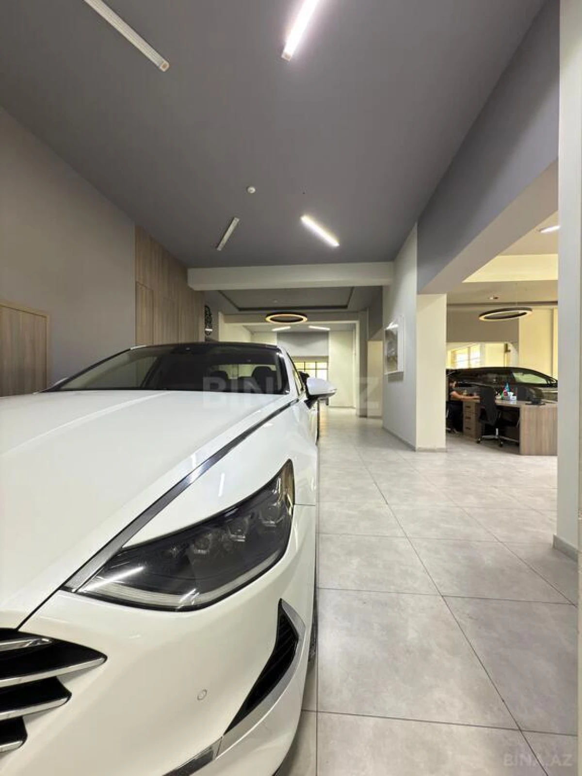 Satılır obyekt 750 m²