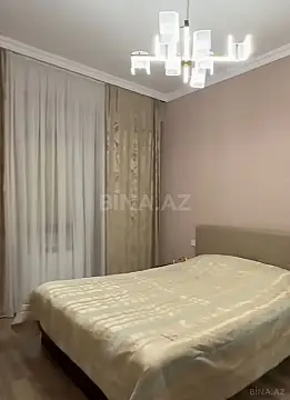 Satılır 3 otaqlı mənzil 125 m²