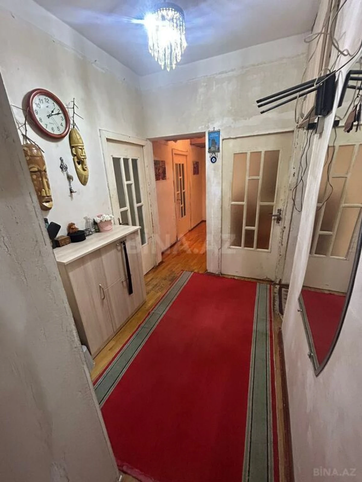Satılır 5 otaqlı mənzil 130 m²