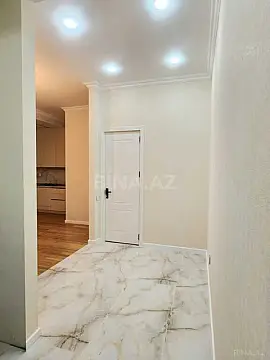 Kirayə verilir 2 otaqlı mənzil 74 m²