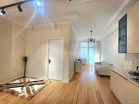 Kirayə verilir 2 otaqlı mənzil 74 m²