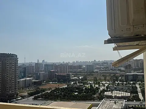 Satılır 5 otaqlı mənzil 170 m²