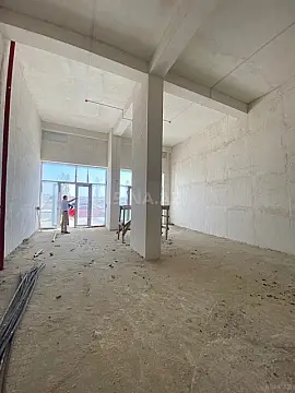 Kirayə verilir obyekt 84 m²