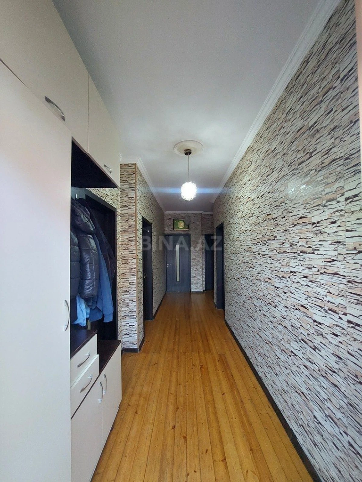 Satılır 4 otaqlı həyət evi 100 m²