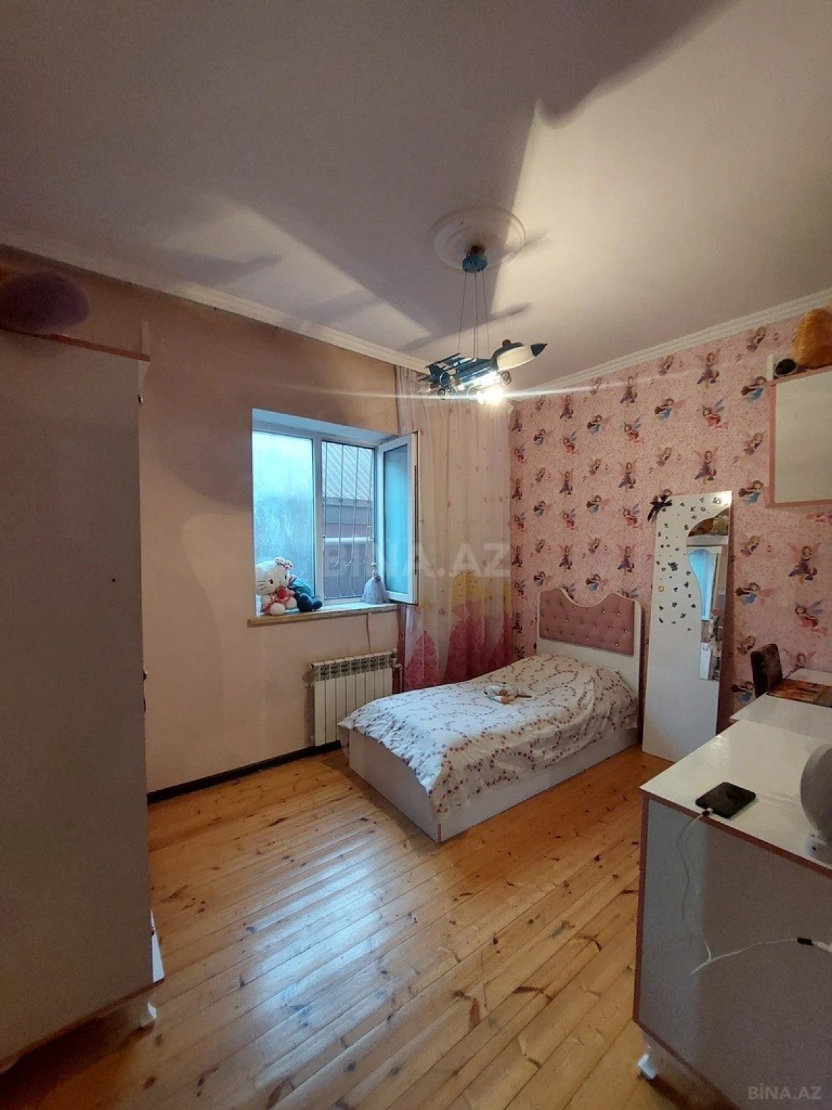 Satılır 4 otaqlı həyət evi 100 m²