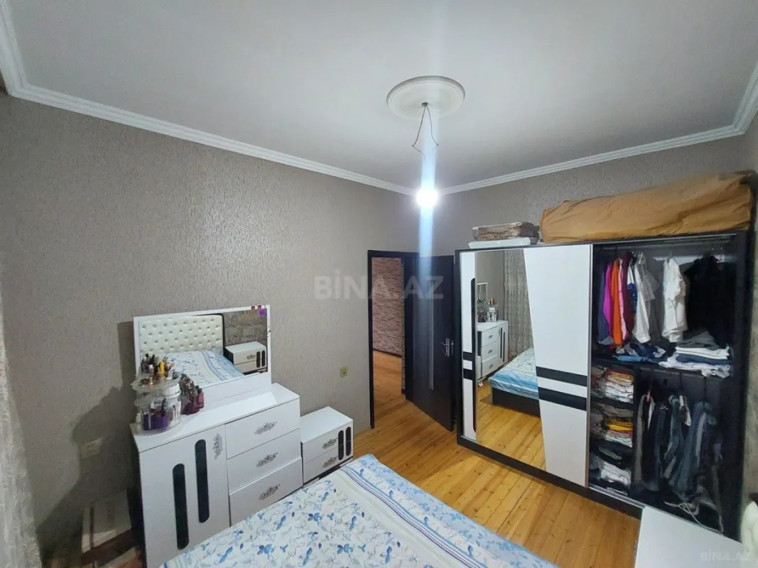 Satılır 4 otaqlı həyət evi 100 m²