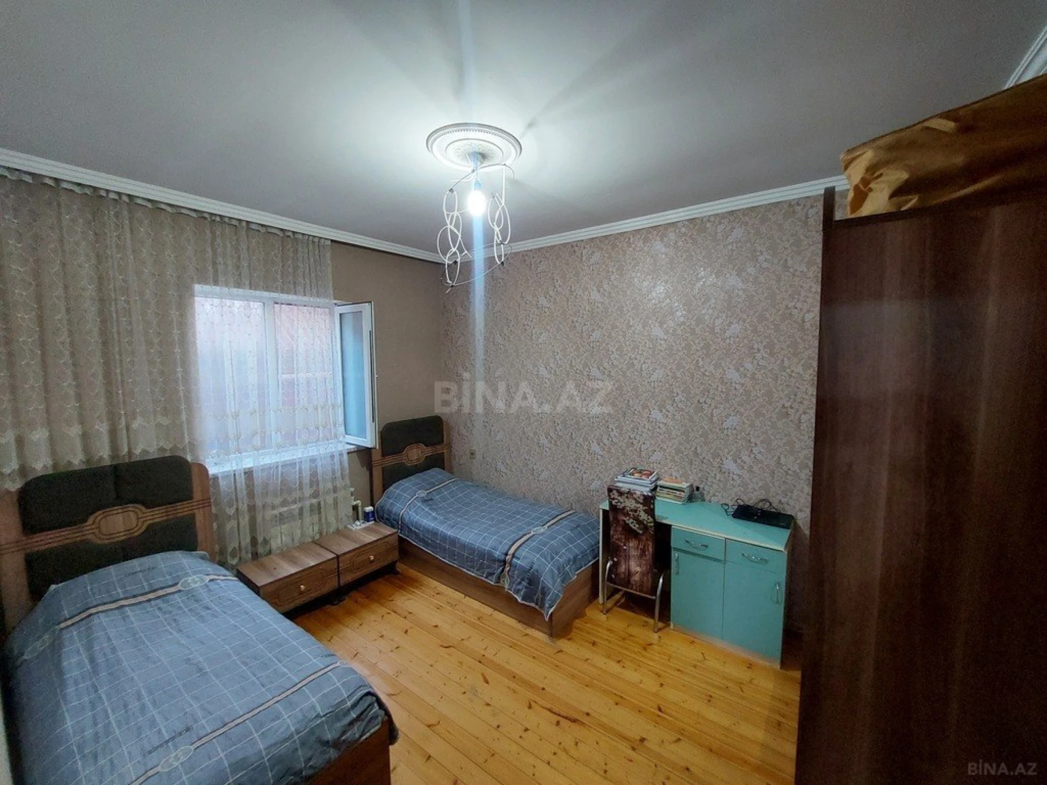 Satılır 4 otaqlı həyət evi 100 m²