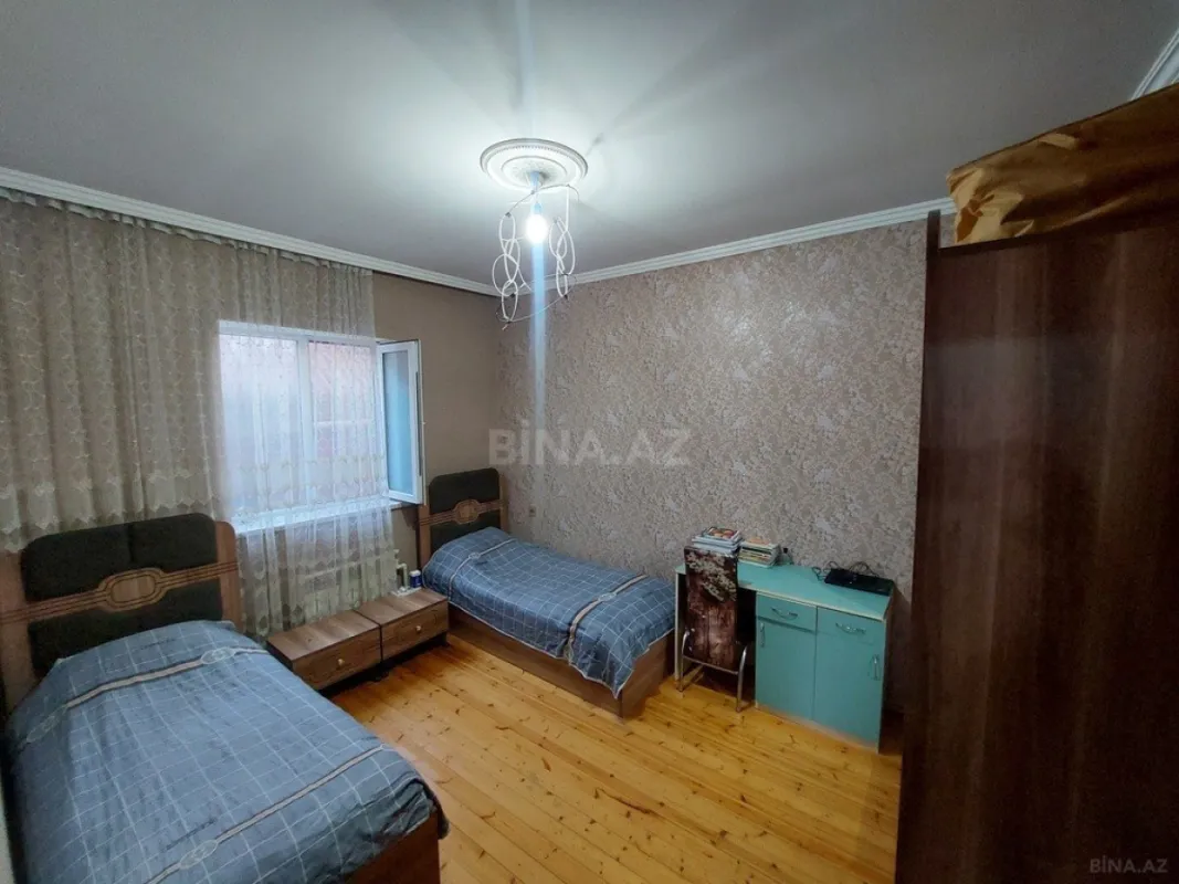 Satılır 4 otaqlı həyət evi 100 m²