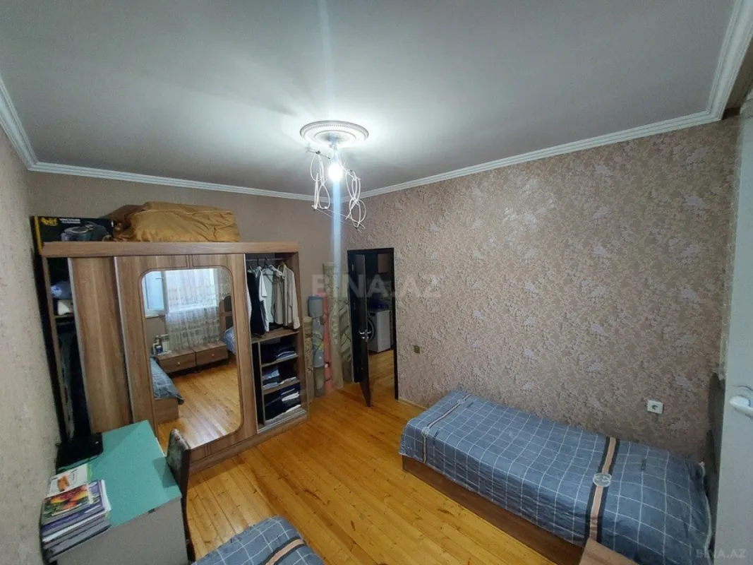 Satılır 4 otaqlı həyət evi 100 m²