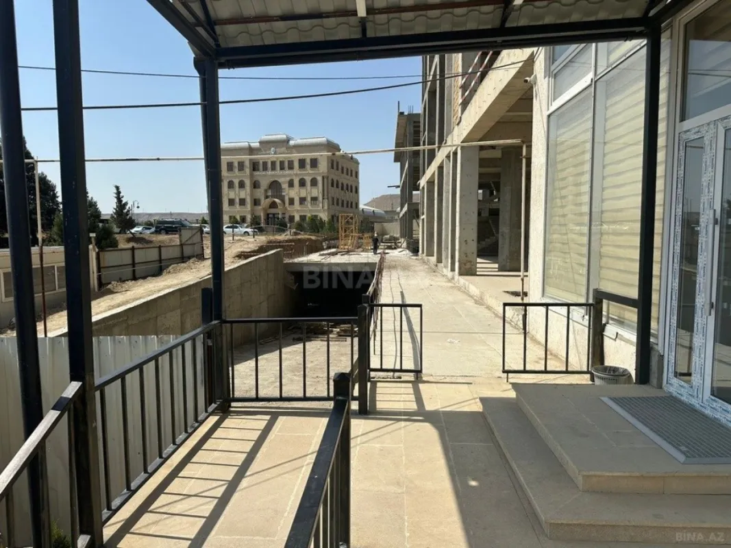 Satılır 2 otaqlı mənzil 77 m²