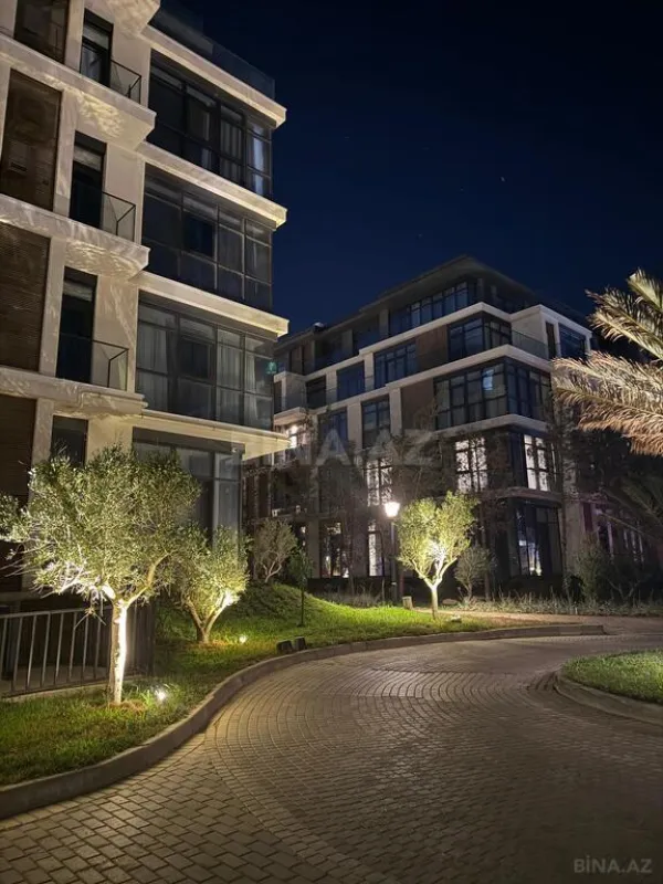 Kirayə verilir 2 otaqlı mənzil 83 m²