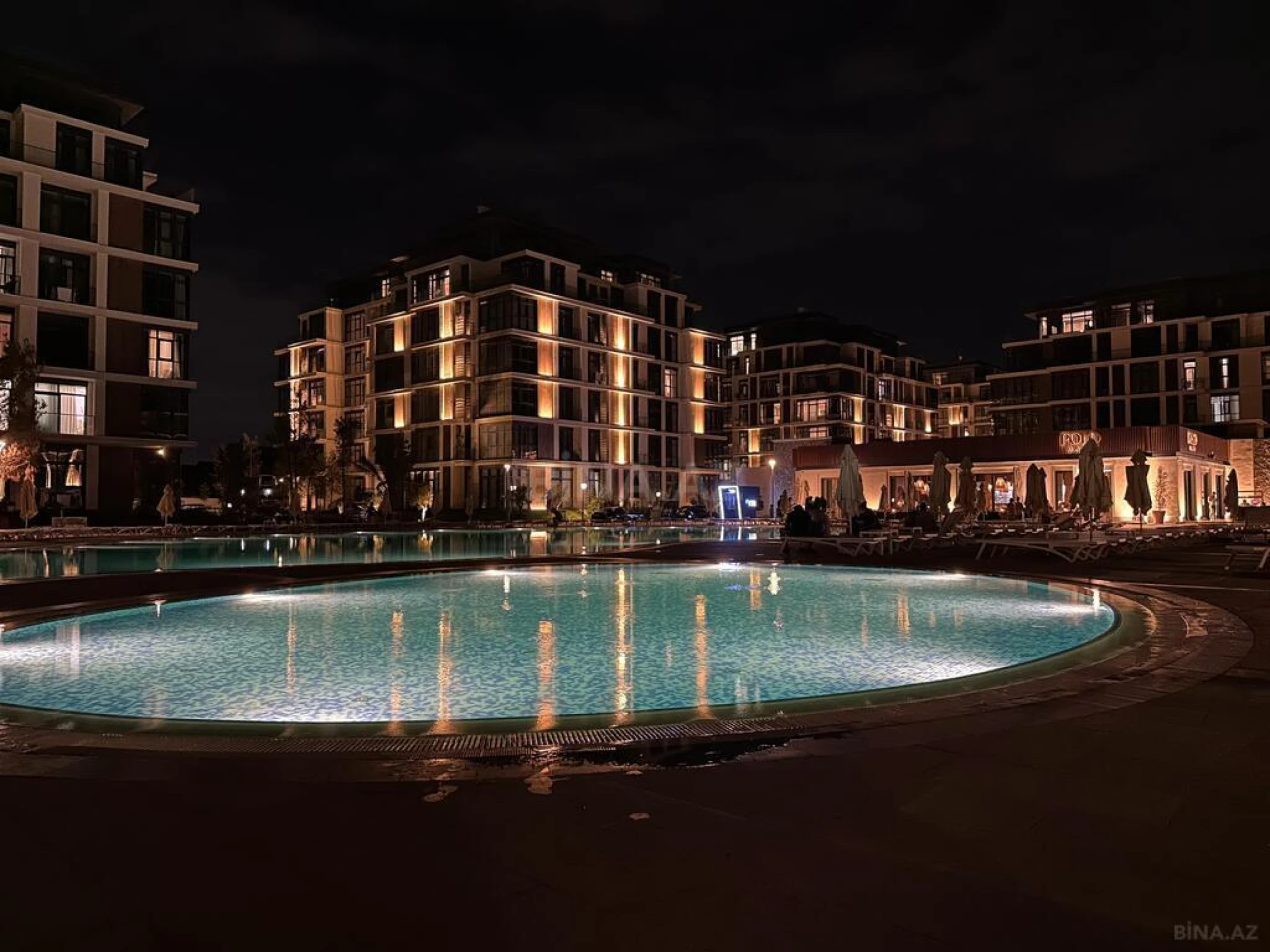 Kirayə verilir 2 otaqlı mənzil 83 m²