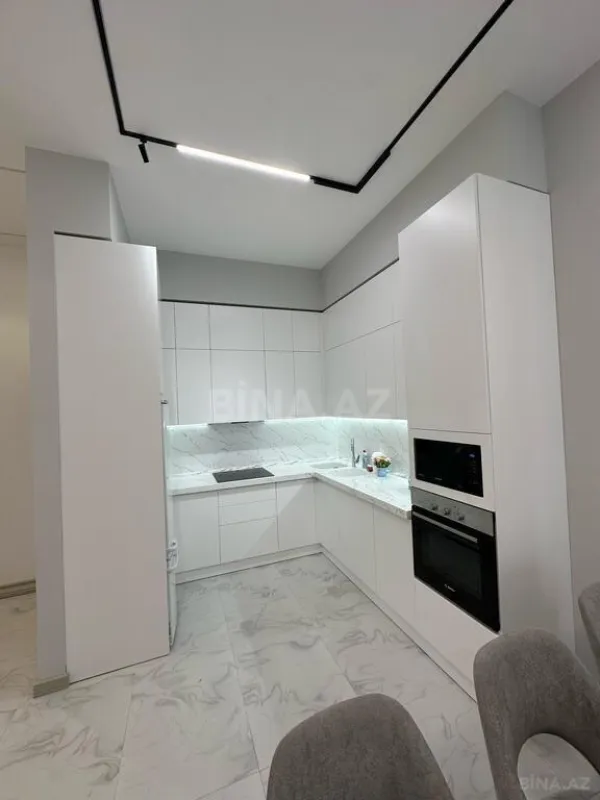Kirayə verilir 2 otaqlı mənzil 83 m²