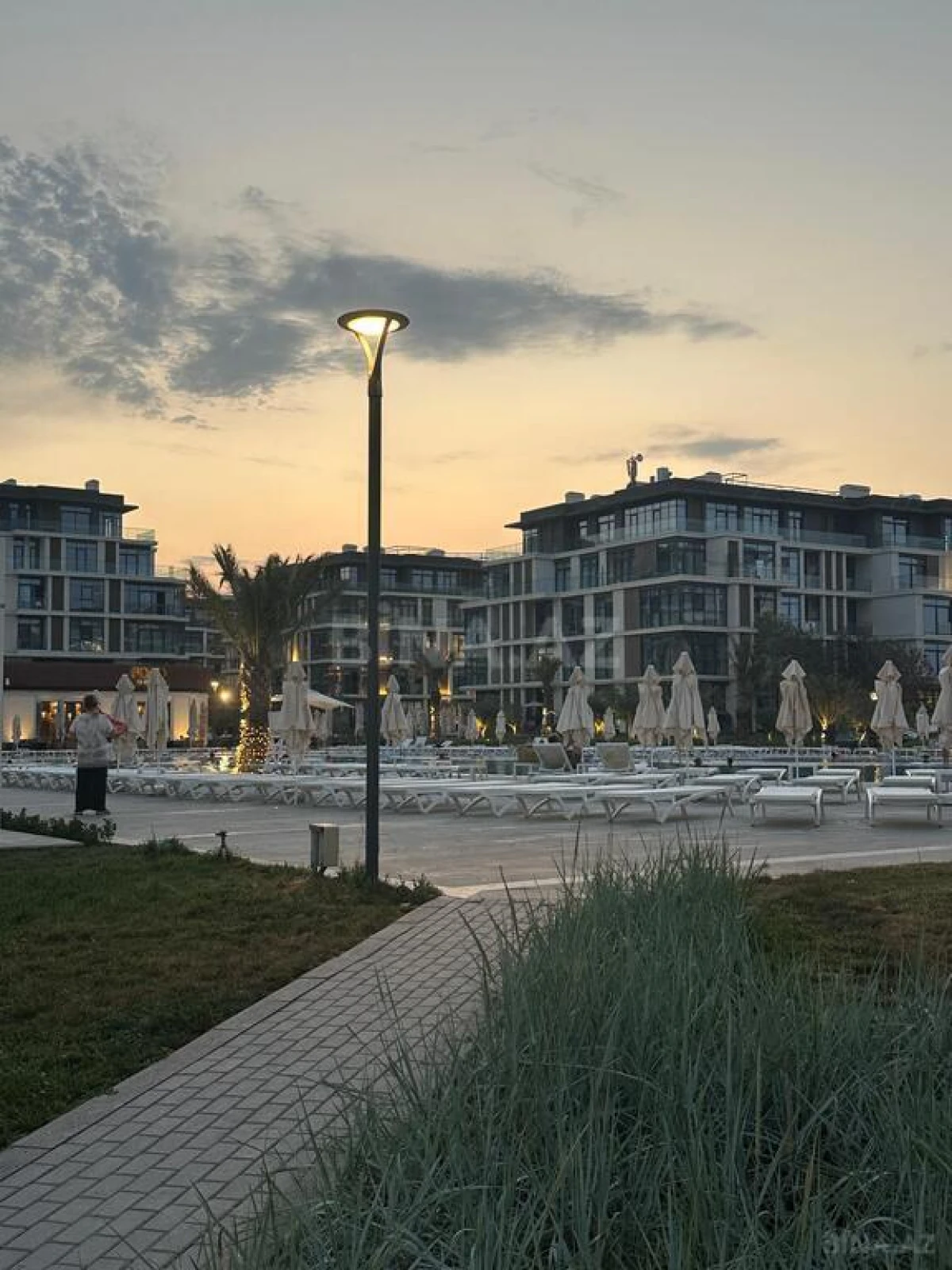 Kirayə verilir 2 otaqlı mənzil 83 m²