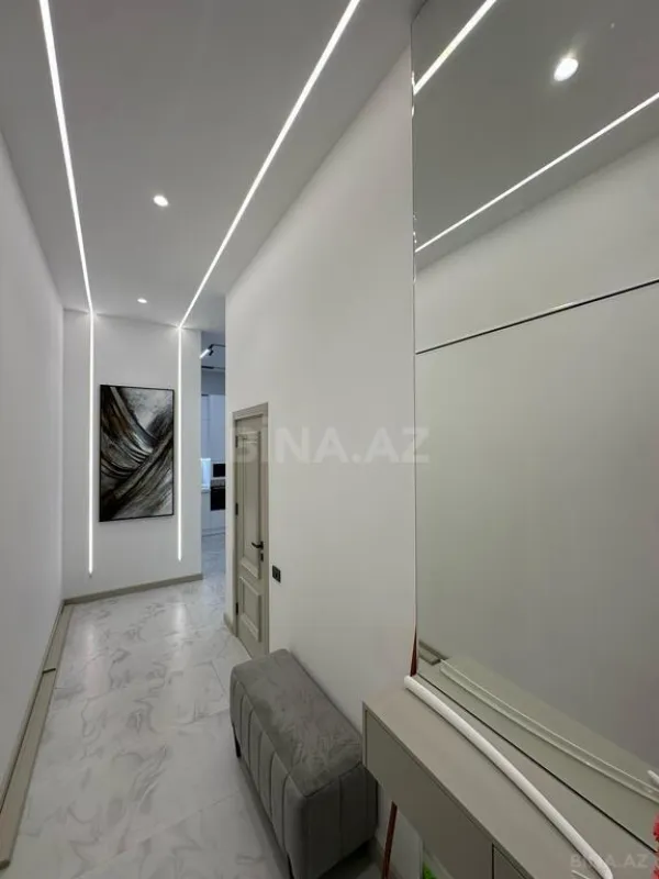 Kirayə verilir 2 otaqlı mənzil 83 m²