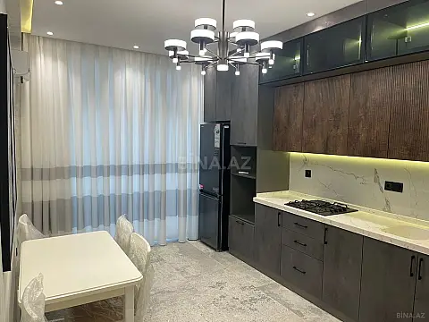 Kirayə verilir 2 otaqlı mənzil 85 m²