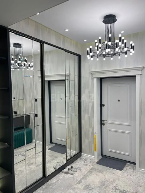 Kirayə verilir 2 otaqlı mənzil 85 m²