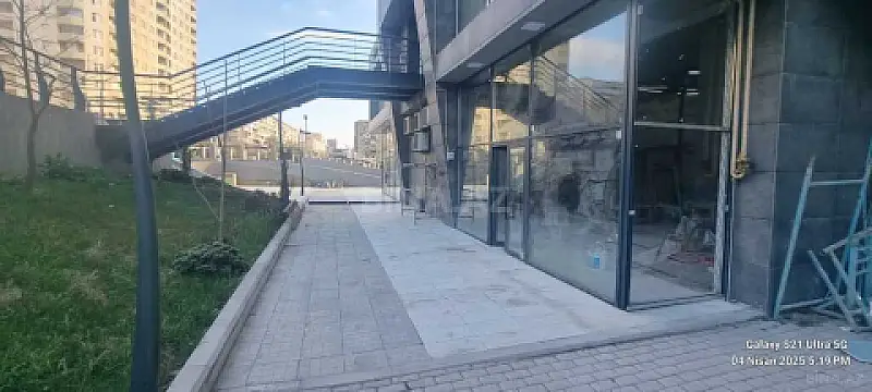 Satılır obyekt 380 m² — Bakı, Xətai 380.00 m²