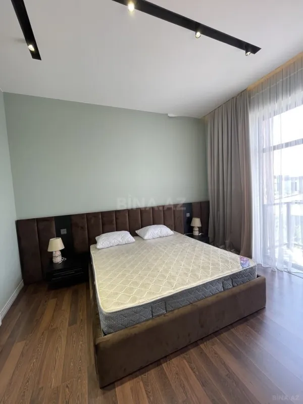 Kirayə verilir 4 otaqlı həyət evi 300 m²