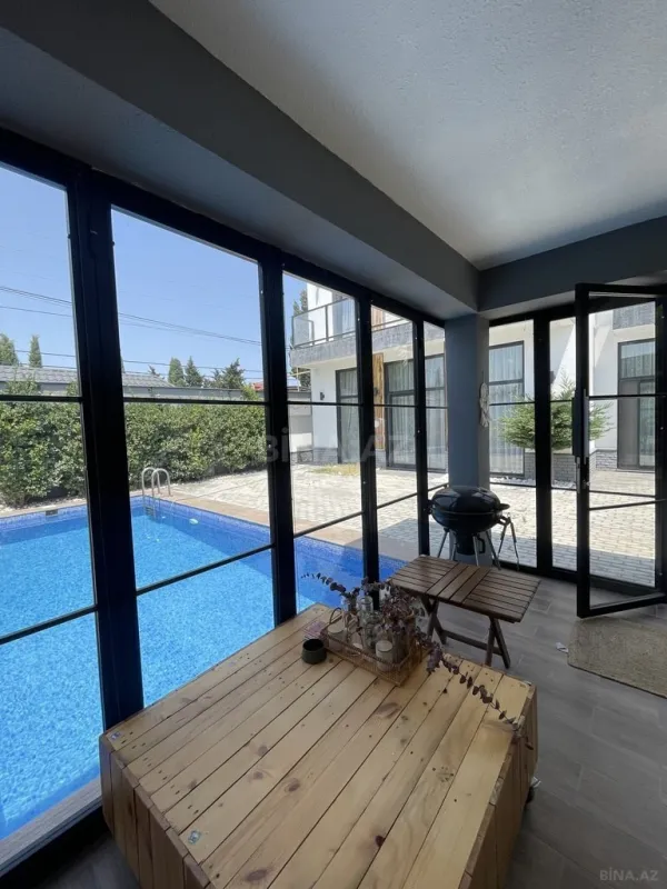 Kirayə verilir 4 otaqlı həyət evi 300 m²