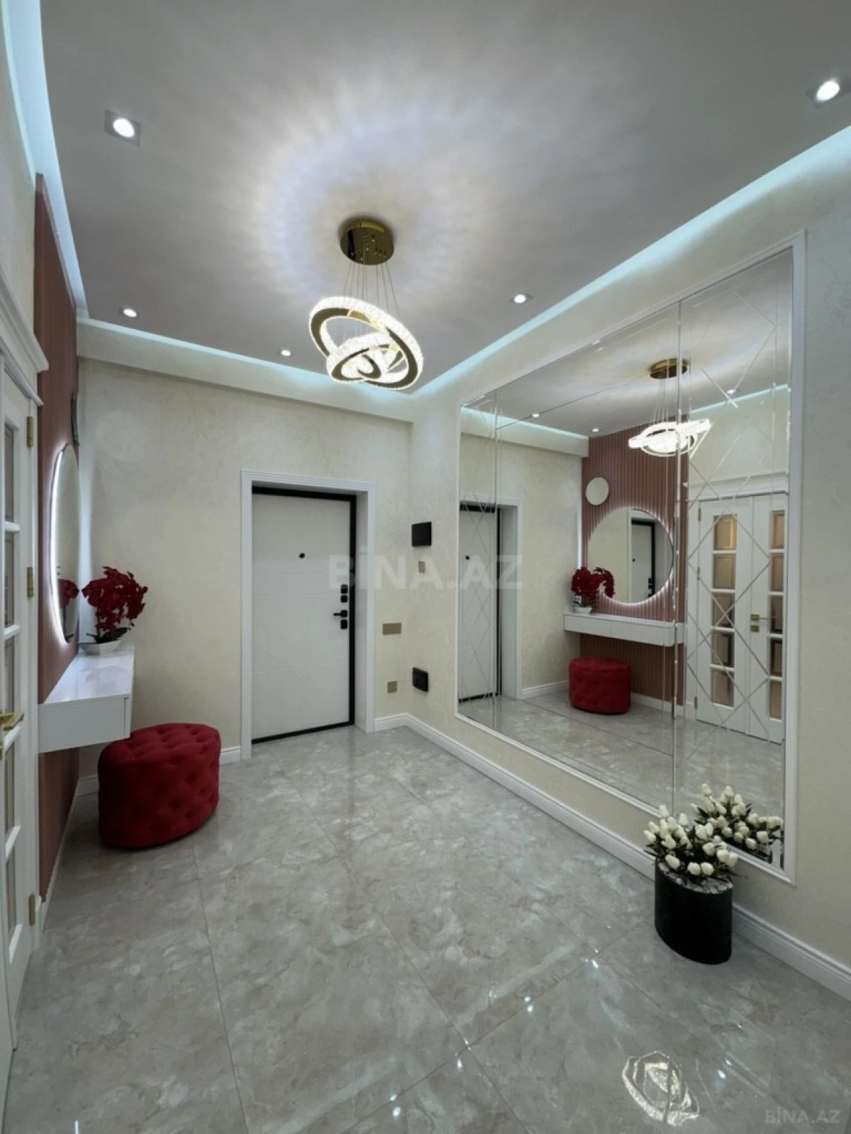 Satılır 3 otaqlı mənzil 100 m²