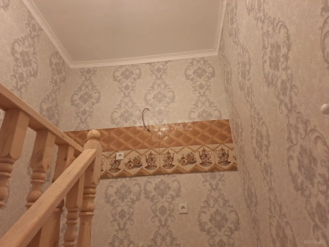 Satılır 4 otaqlı həyət evi 63 m²