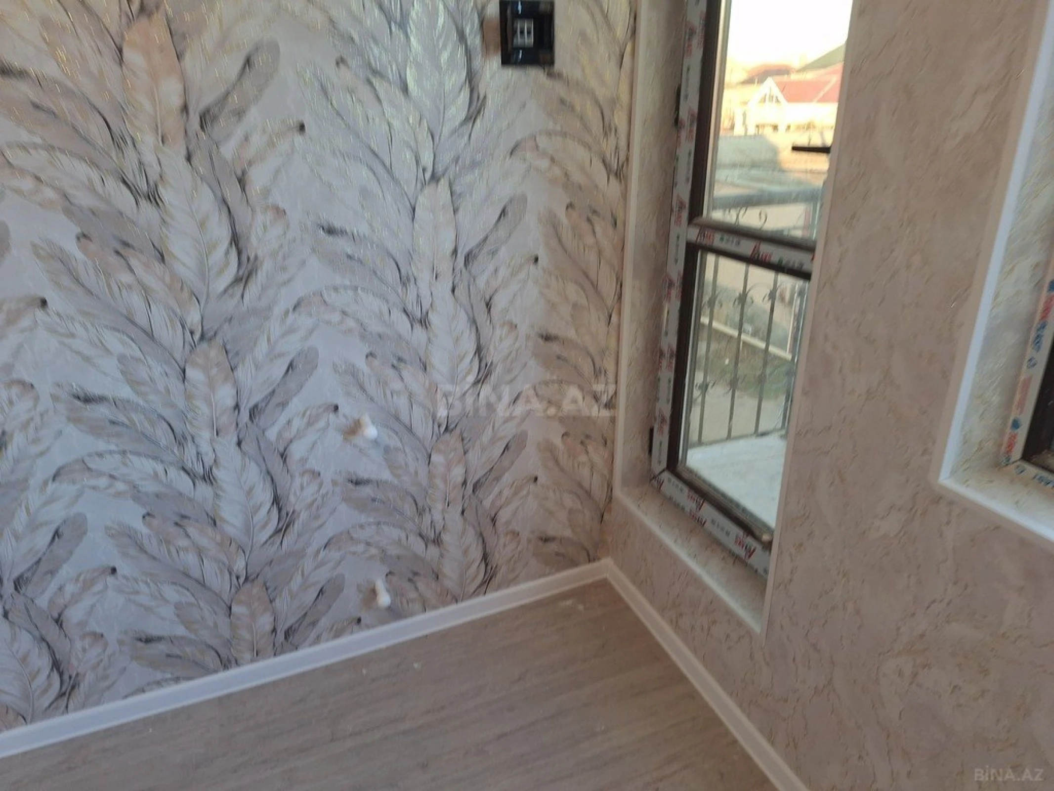 Satılır 4 otaqlı həyət evi 63 m²