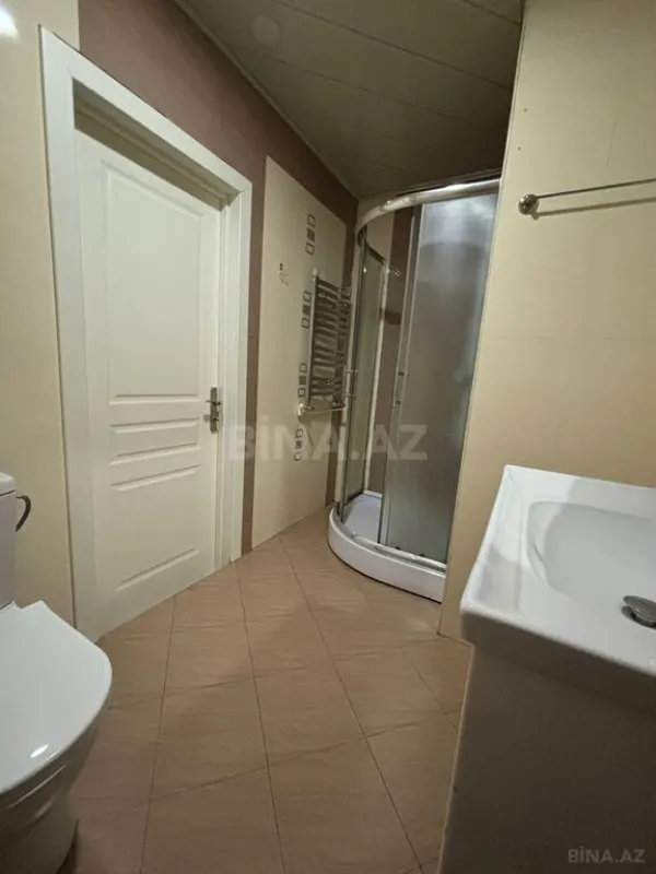 Satılır 4 otaqlı mənzil 103 m²